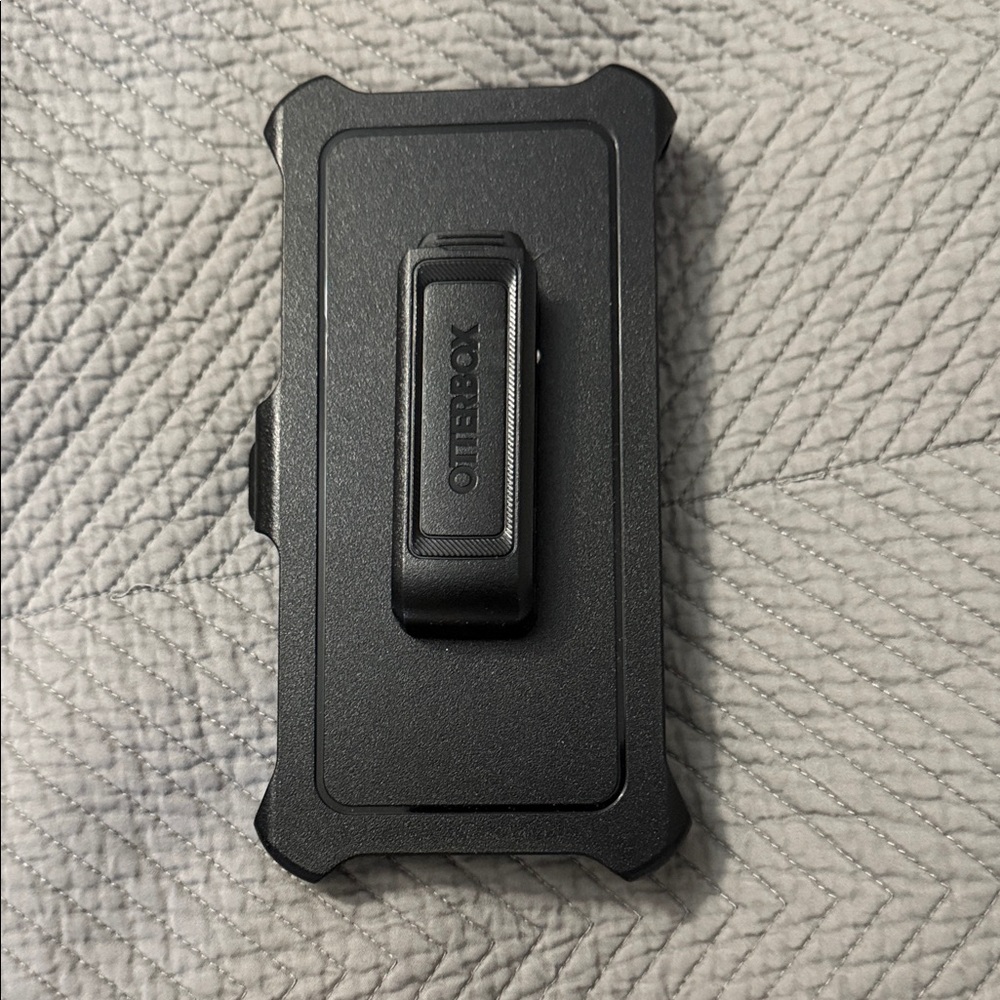 OtterBox Black only Clip-On Phone Holster for iPhone 16 pro max